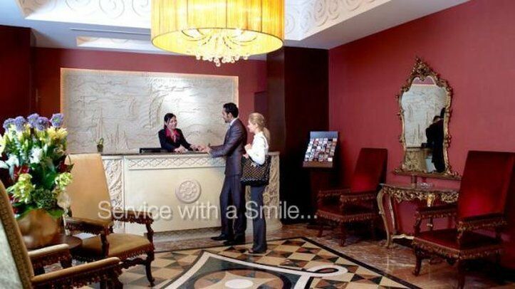 Ista Suites Seef Manama Exteriör bild